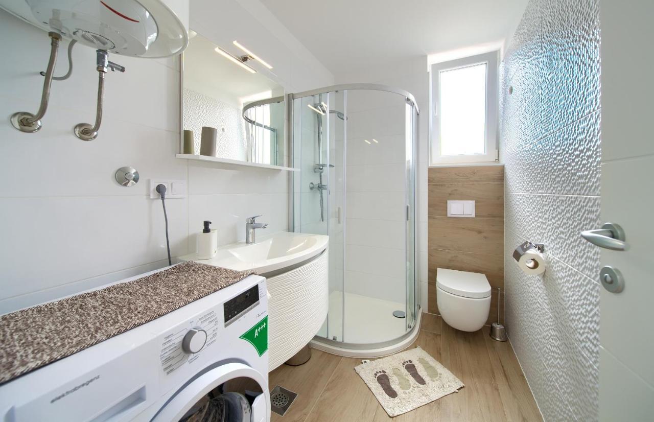 מאלינסקה Apartments Nadica Deluxe מראה חיצוני תמונה