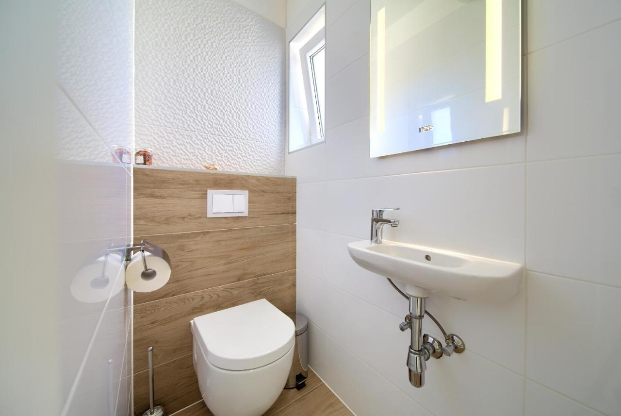 מאלינסקה Apartments Nadica Deluxe מראה חיצוני תמונה