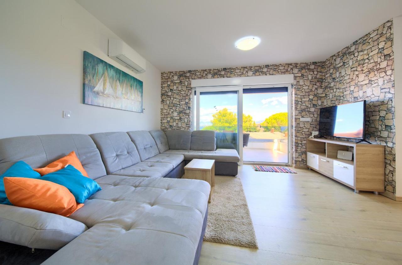 מאלינסקה Apartments Nadica Deluxe מראה חיצוני תמונה